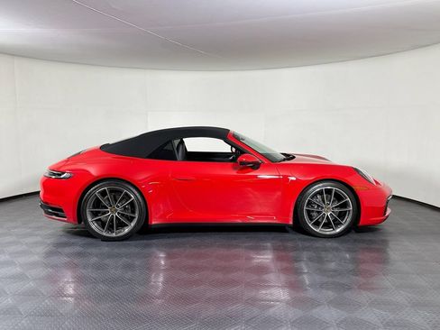 Certified 2024 Porsche 911 Carrera RWD image 8