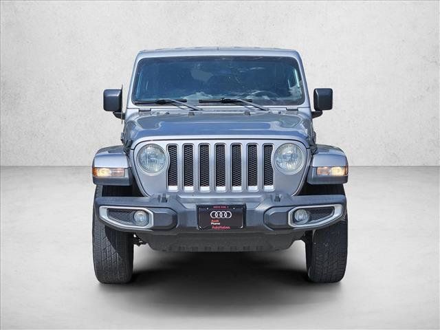 Used 2018 Jeep Wrangler Unlimited Sahara AWD/4WD image 2