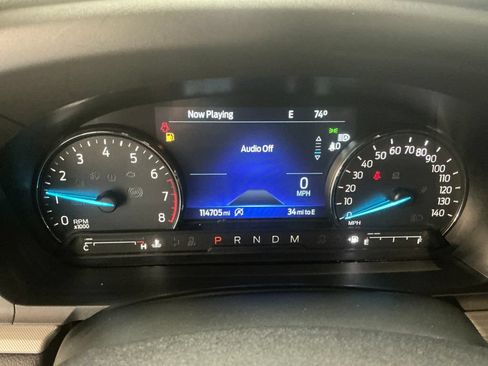 Used 2020 Ford Explorer XLT w/ Equipment Group 202A AWD/4WD image 21