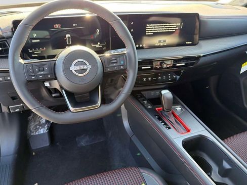 New 2026 Nissan Kicks SR w/ SR Premium Package AWD/4WD image 11