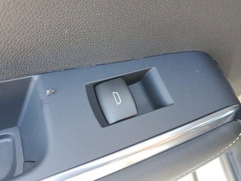 New 2026 GMC Acadia Elevation FWD image 13