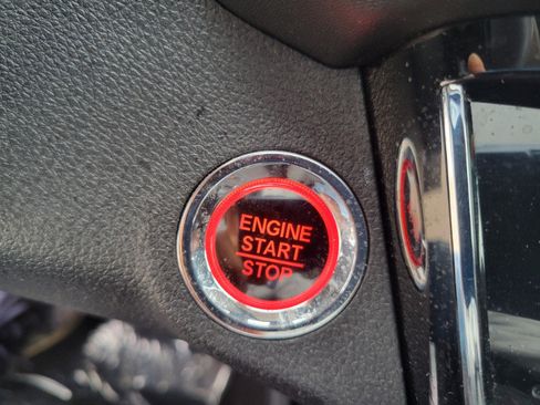 Used 2019 Honda HR-V EX image 30