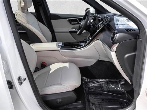 New 2026 Mercedes-Benz GLC 300 4MATIC image 24