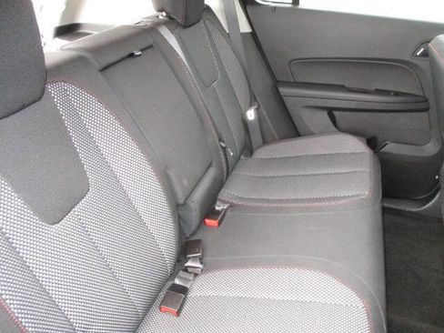 Used 2017 Chevrolet Equinox LS image 35