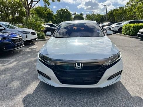Used 2020 Honda Accord Sport image 3
