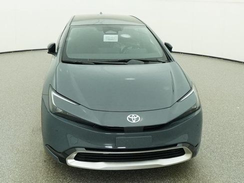 New 2026 Toyota Prius Plug-In Hybrid FWD image 25