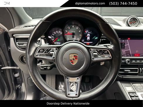 Used 2020 Porsche Macan S w/ Premium Package Plus image 26