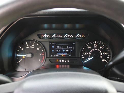 Used 2020 Ford F150 XL w/ Equipment Group 101A Mid AWD/4WD image 18