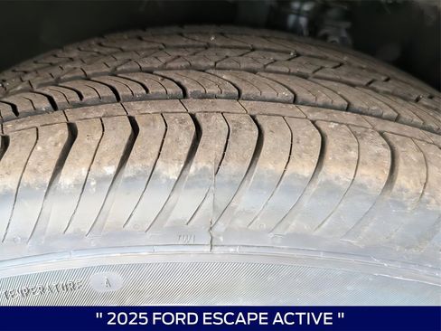 New 2025 Ford Escape Active w/ Cold Weather Package image 32