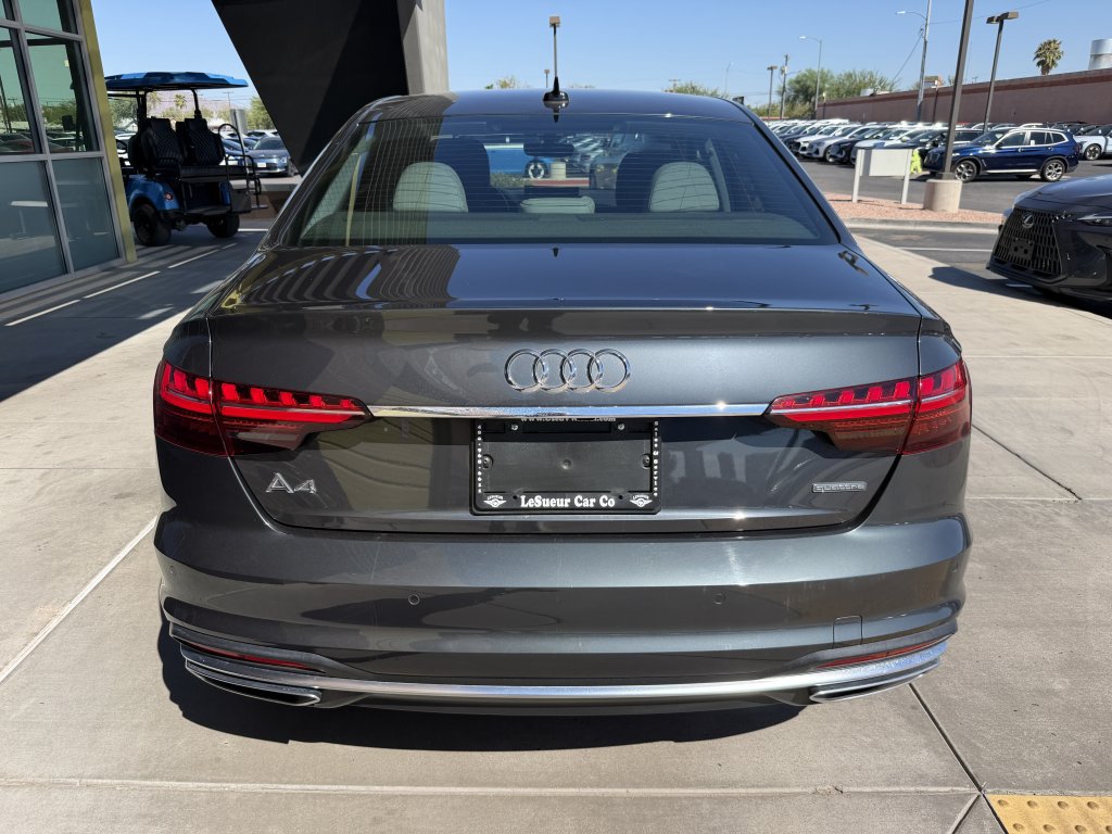 Used 2022 Audi A4 2.0T Premium w/ Convenience Package AWD/4WD image 13