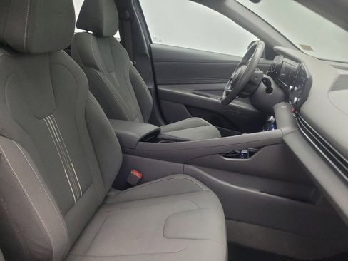 Used 2021 Hyundai Elantra SEL w/ Convenience + Premium Package FWD image 21