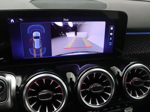 Certified 2025 Mercedes-Benz GLB 250 image 16