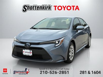 Used 2025 Toyota Corolla LE