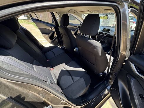 Used 2014 MAZDA MAZDA3 i Sport FWD image 30