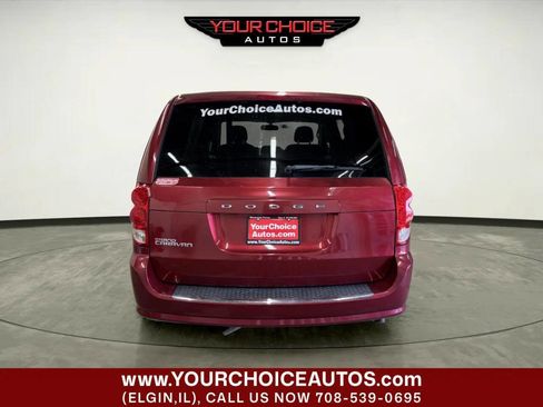 Used 2016 Dodge Grand Caravan SE w/ Quick Order Package 29E SE FWD image 4