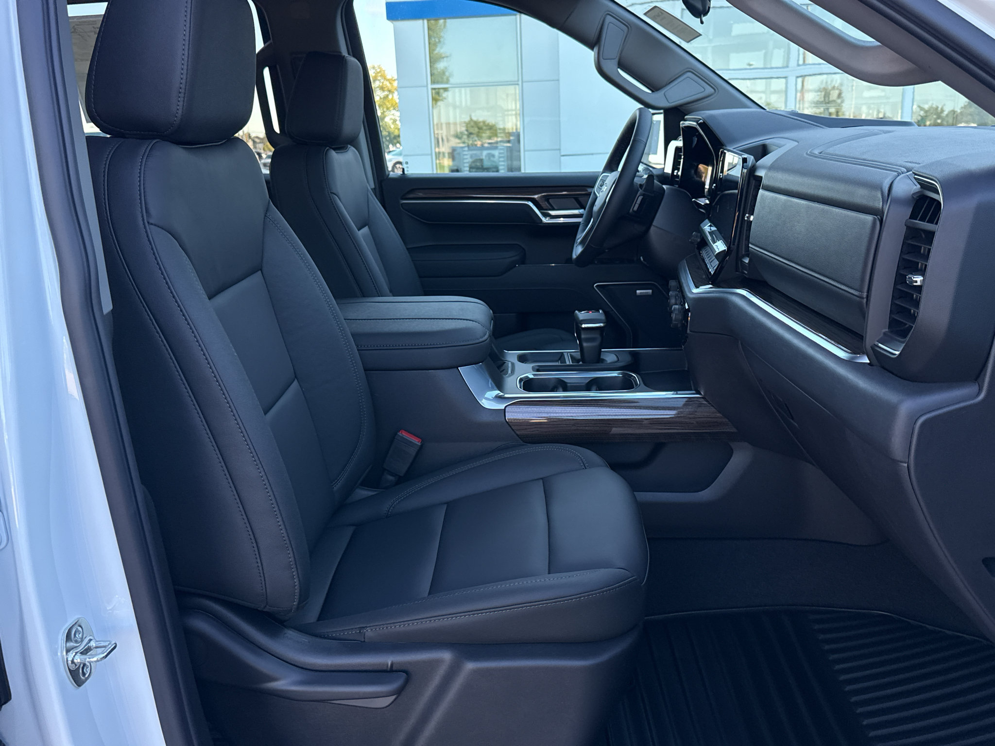 New 2026 Chevrolet Silverado 1500 RST w/ Safety Package AWD/4WD image 51