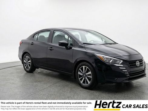 Used 2025 Nissan Versa SV FWD image 1