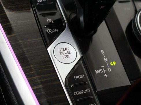 Used 2020 BMW X5 xDrive40i w/ Convenience Package image 38