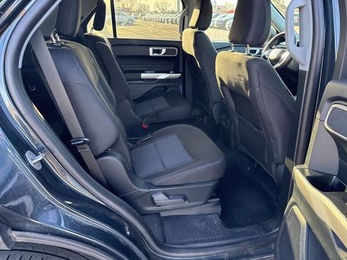 Used 2023 Ford Explorer XLT w/ Class IV Trailer Tow Package image 13