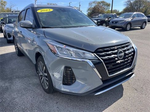 Certified 2023 Nissan Kicks SV image 1