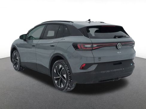 Used 2022 Volkswagen ID.4 Pro image 4