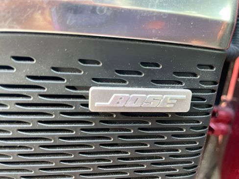 Used 2024 GMC Acadia Elevation FWD image 9
