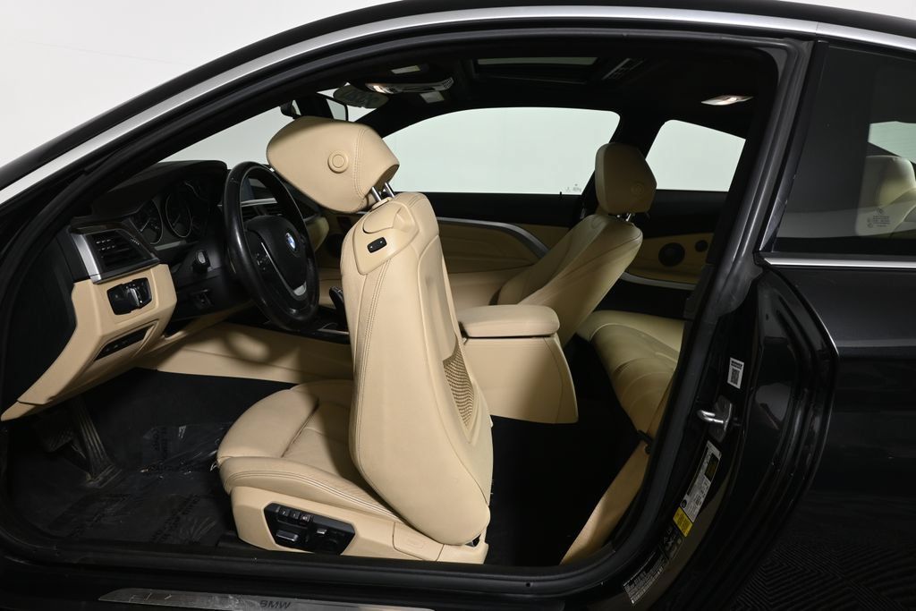 Used 2020 BMW 430i xDrive Coupe AWD/4WD image 28