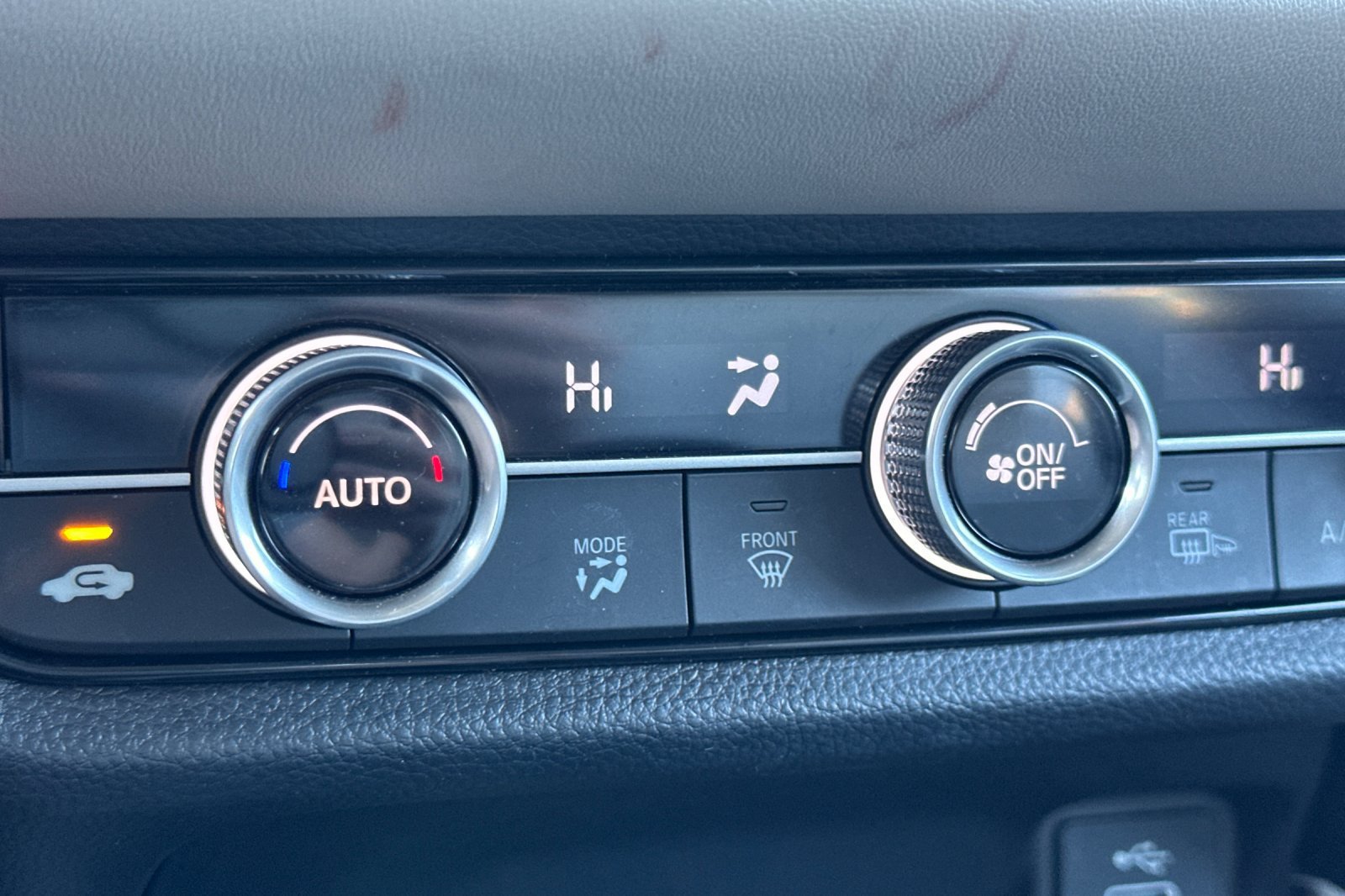 Used 2024 Honda HR-V EX-L image 28