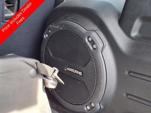 Used 2021 Jeep Wrangler Unlimited Sahara AWD/4WD image 18