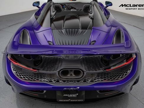 Used 2025 McLaren 750S Spider RWD image 16