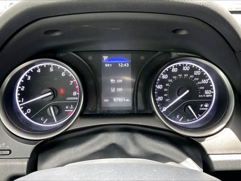 Used 2023 Toyota Camry SE FWD image 26