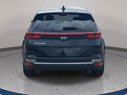 Used 2022 Kia Sportage LX AWD/4WD image 6