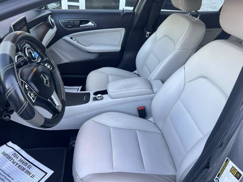 Used 2015 Mercedes-Benz GLA 250 4MATIC image 12