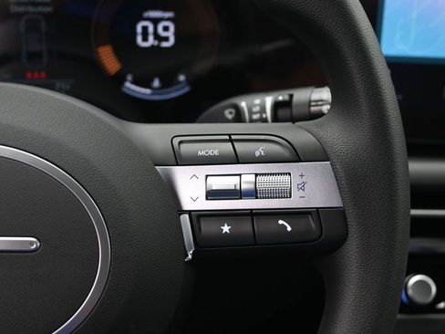 New 2026 Hyundai Santa Cruz SE AWD/4WD image 12