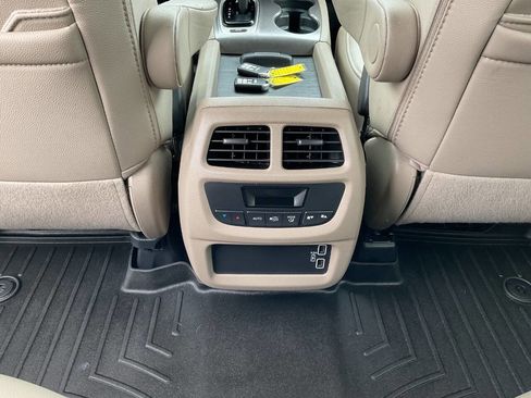 Used 2020 Honda Pilot EX-L image 35