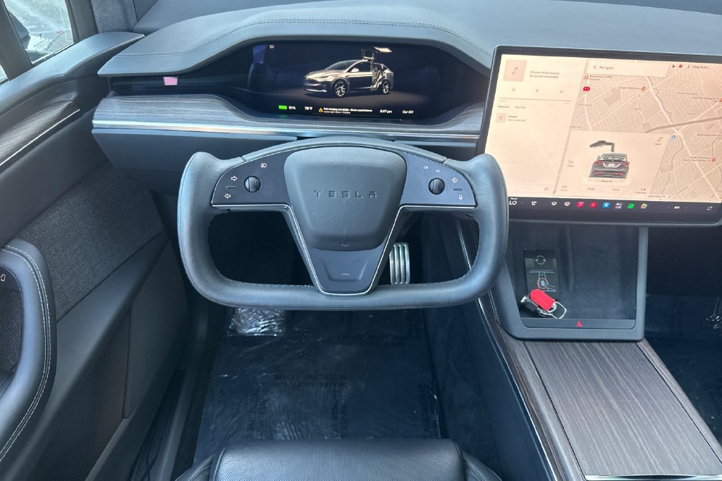 Used 2022 Tesla Model X AWD/4WD image 13