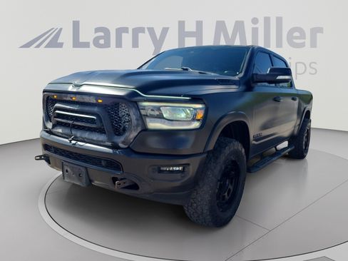 Used 2019 RAM 1500 Laramie AWD/4WD image 1