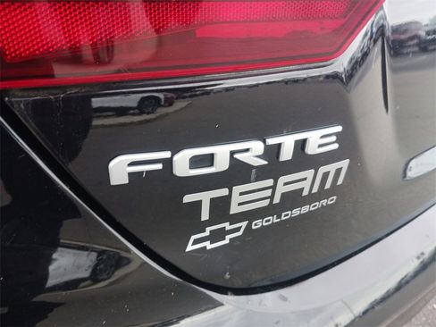 Used 2023 Kia Forte LXS w/ LXS Technology Package image 28