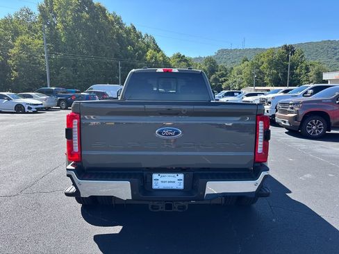 New 2026 Ford F350 Lariat AWD/4WD image 6