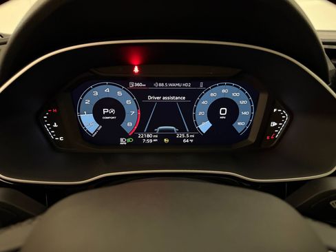 Used 2024 Audi Q3 2.0T Premium Plus AWD/4WD image 21