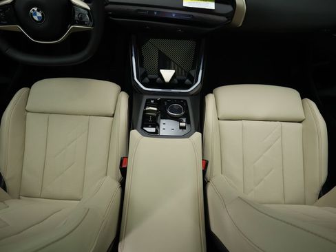 Certified 2025 BMW X3 xDrive30i w/ Premium Package image 17