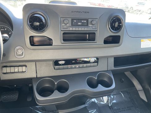 New 2026 Mercedes-Benz Sprinter 2500 image 32