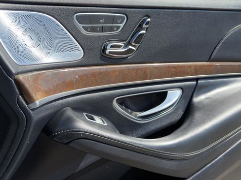 Used 2015 Mercedes-Benz S 550 4dr Sdn S 550 4MATIC image 58