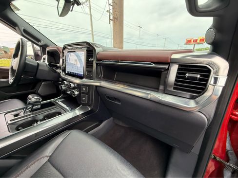 Used 2022 Ford F150 Lariat w/ Max Trailer Tow Package AWD/4WD image 23