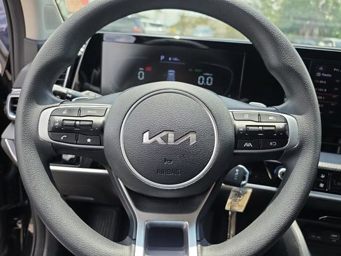 Certified 2023 Kia Sportage LX AWD/4WD image 18