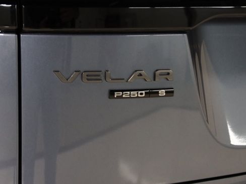 Used 2020 Land Rover Range Rover Velar R-Dynamic S image 67