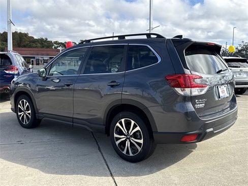 Used 2024 Subaru Forester Limited image 4