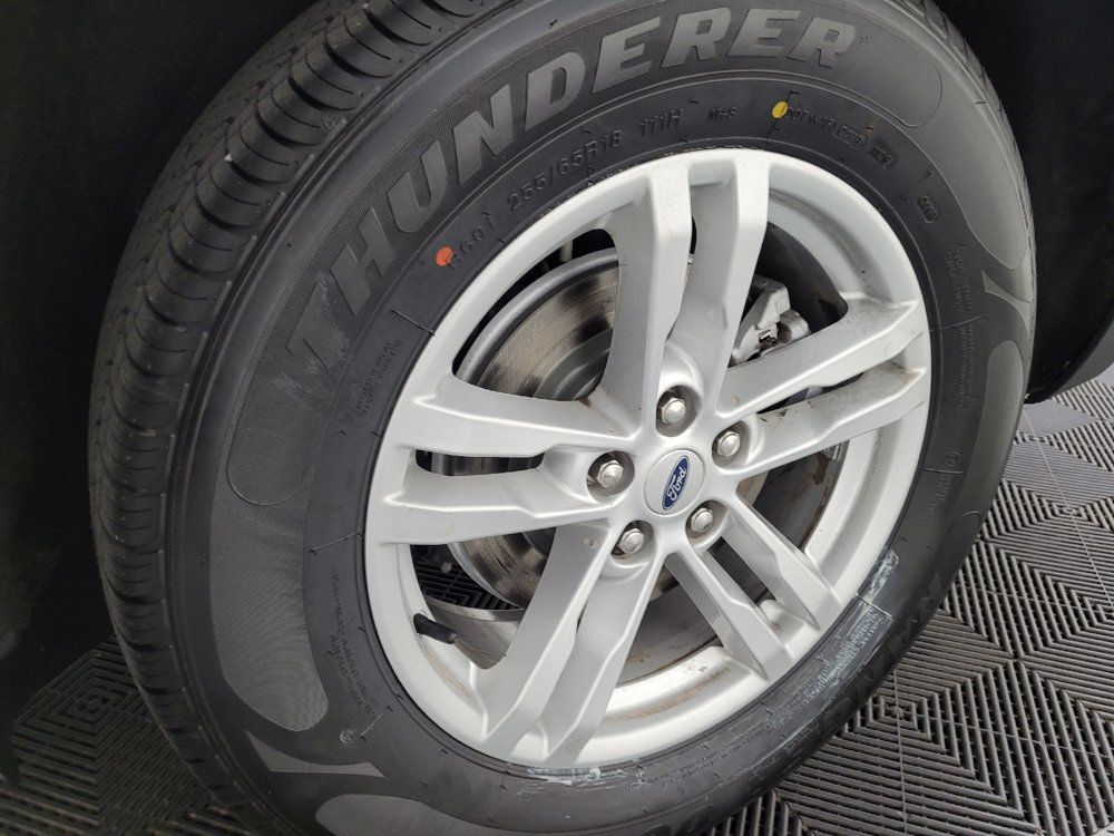 Used 2021 Ford Explorer XLT AWD/4WD image 31