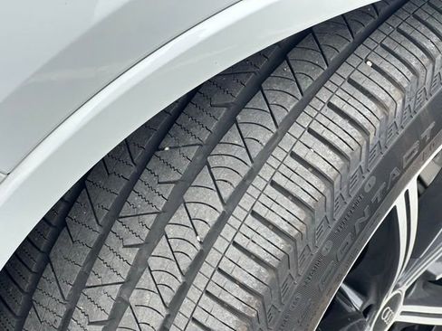 Used 2023 Audi Q7 3.0T Prestige image 10