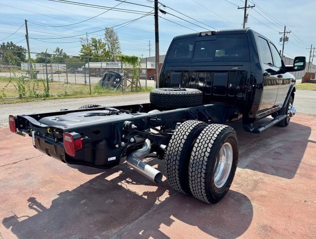 New 2027 RAM 3500 Big Horn w/ Laramie Trim Package AWD/4WD image 5